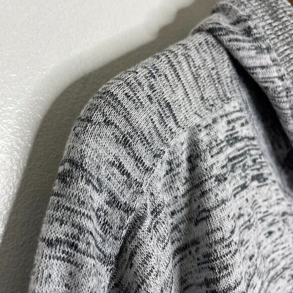 Athleta Heather Gray Poncho Hooded Sweater Size Small Women’s - Picture 3 of 8
